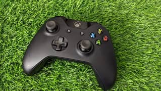 xbox one controller Like new 0