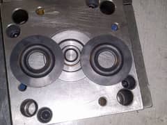 customized molds and die manufacturers
