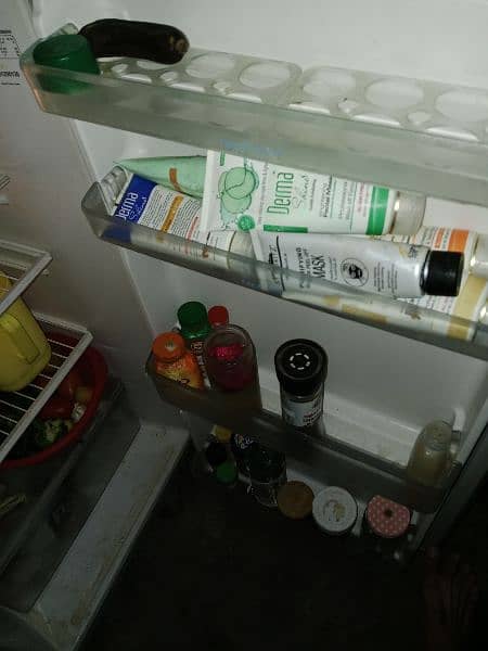 Hitachi fridge for sale 1