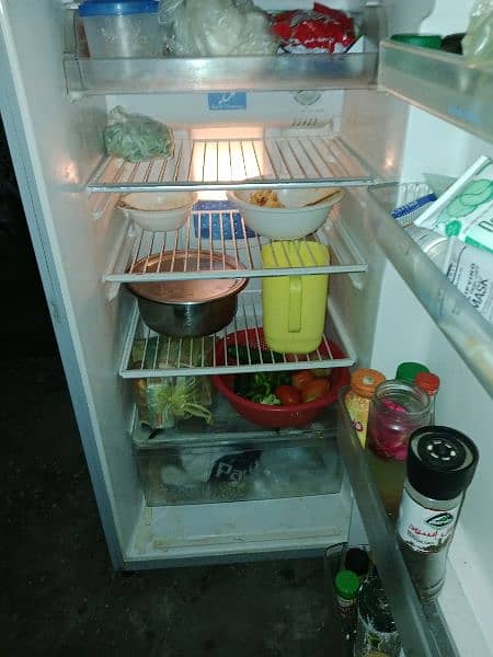 Hitachi fridge for sale 2