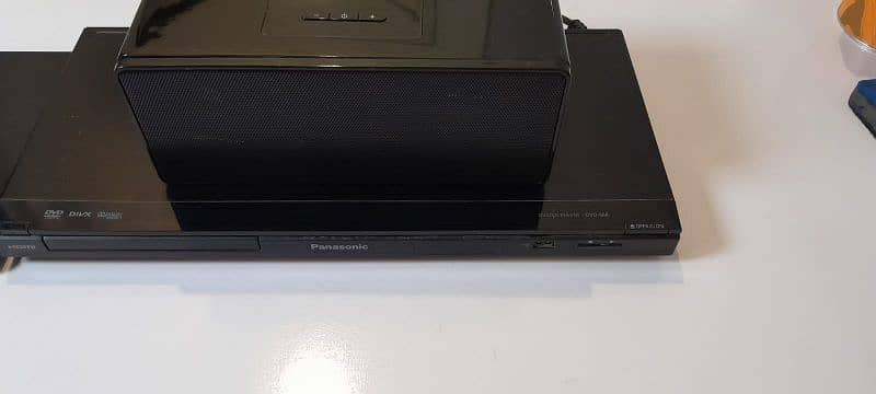 Panasonic made in Thailand. DvD player with original remote. 3