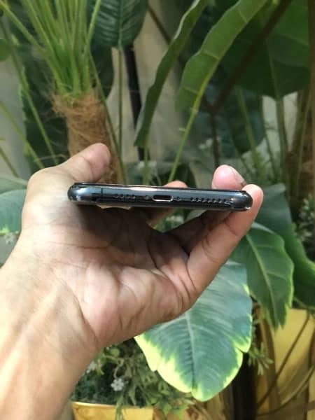 IPHONE 11 Pro Max 64 GB 5