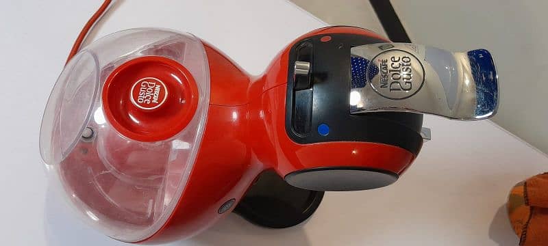 Dolce Gusto Nescafe from UK. Auto Coffee Machine 0