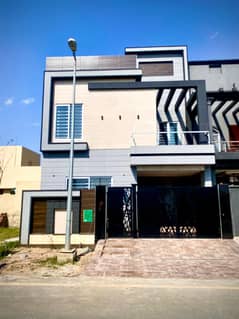 5 Marla House in Iris Block, Bahria Nasheman, Lahore - Fully Developed, LDA Approved Society