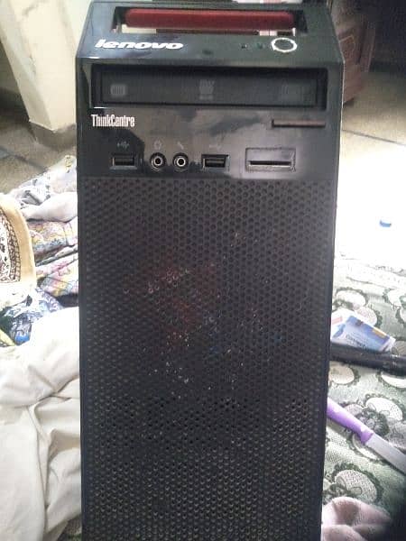 Gaming Computer desktop i5 4 generation with LCD keyboard 0