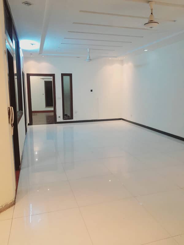 12 Marla Upper Portion For Rent In Bahria Towan Rawalpindi Phase 5 35