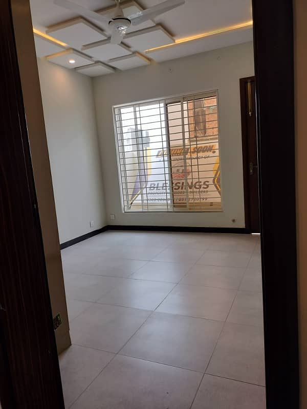 5 MARLA BRAND NEW HOUSE FOR SALE in FAISAL TOWN BLOCK C 6
