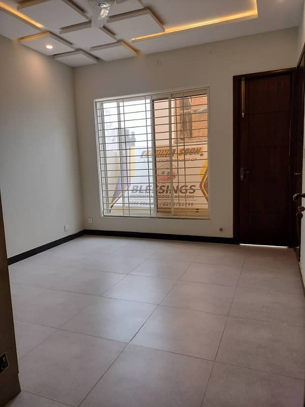 5 MARLA BRAND NEW HOUSE FOR SALE in FAISAL TOWN BLOCK C 26