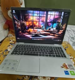 Dell Inspiron 15 3000 i5 - 11th Generation With graphics Card