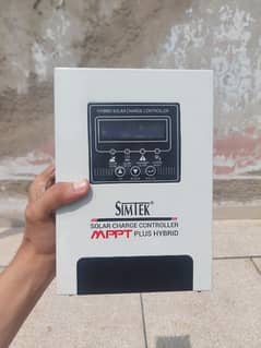 Simtek MPPT 70 A With box