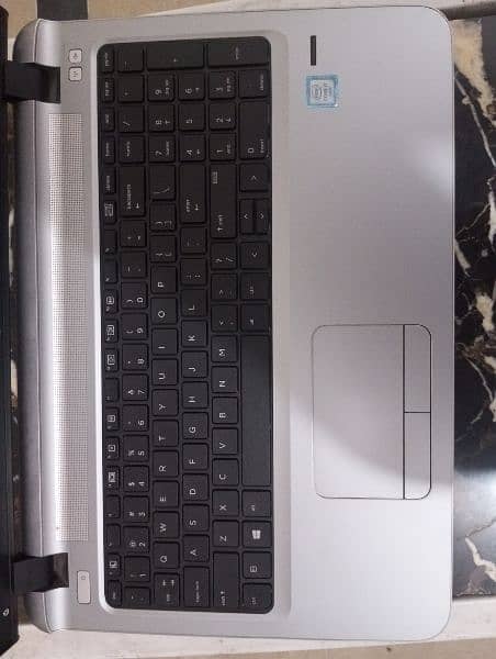 Hp i7 6th Gen with 2 GB Graphic Card Amd Radeon 2