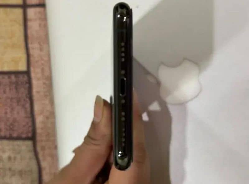 IPHONE 11 PRO MAX PTA APPROVED 2