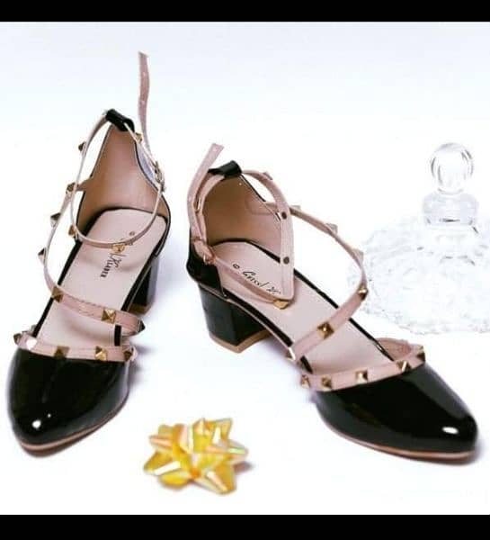 women sandal/shoes/chapal on whole sale price 4