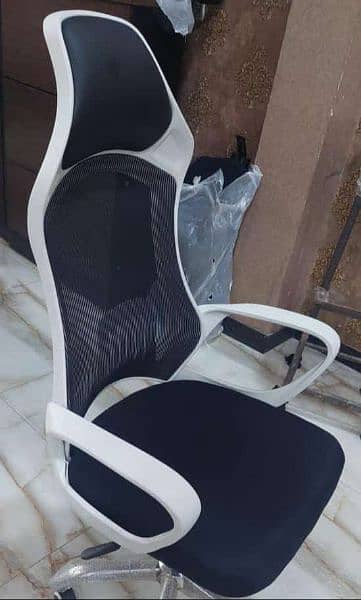 Imported chair (cash on delivery all over Pakistan) 2
