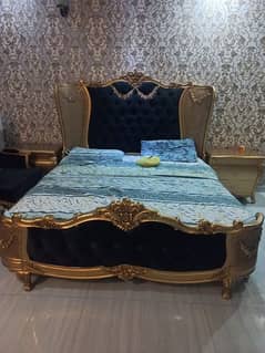 bed set / sides tables / dressing table /king size bed for urgent sale