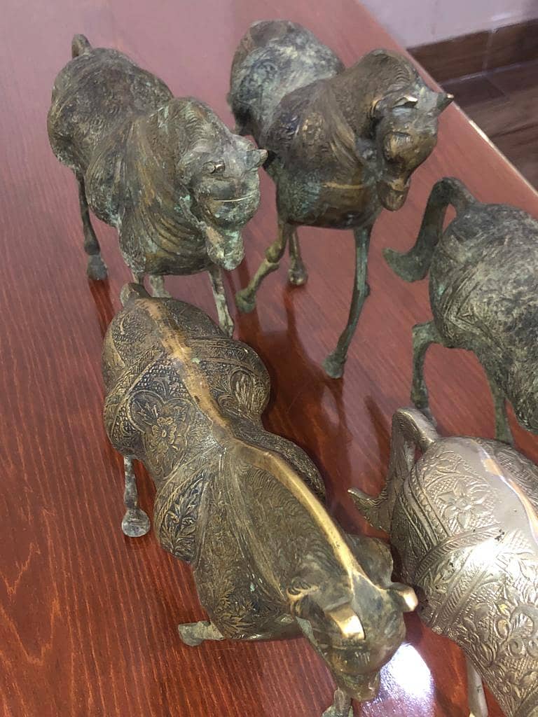 Antique world present    eagle horse IN  DIFFERENT PRICES /PIECE 9999 13