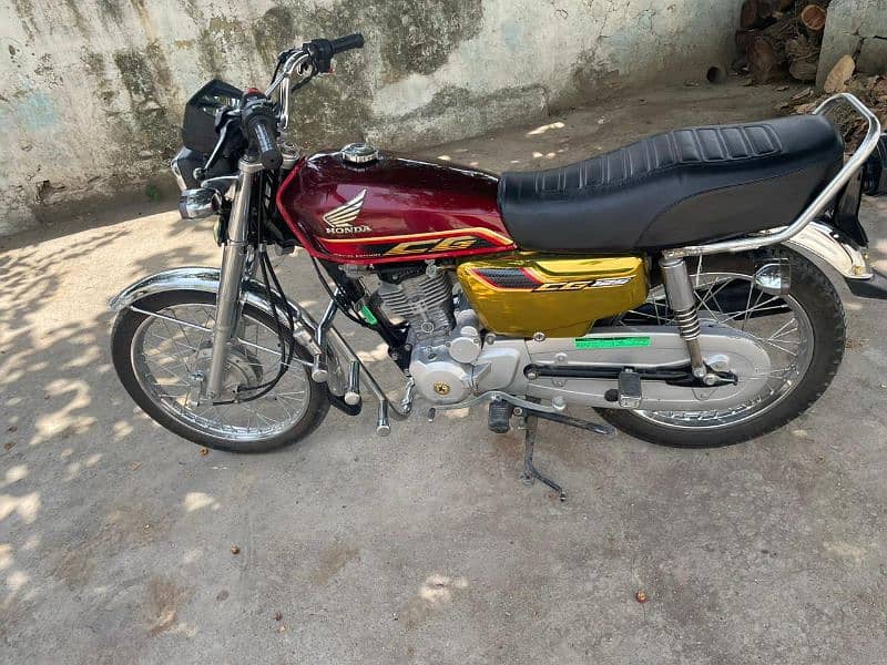 honda125 self start  22 model (remote) 1