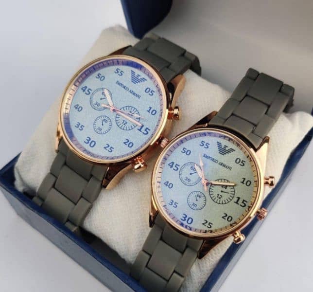 Casual Couple's Analogue Watches 1