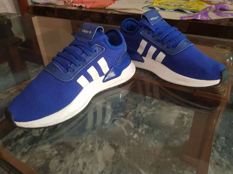 Original Adidas imported shoes for sale 7