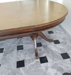 Excellent condition only table 4×8 feet