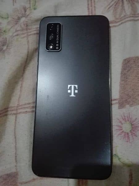 T Mobile Revl V 3gb ram 32 gb storage10/9 condition non pta 0