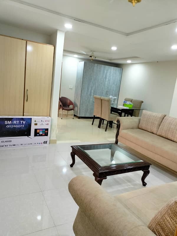 1 Bedroom luxury Fully Furnished Apartment Available For Rent in E-11/4 0