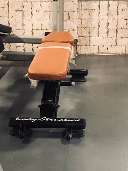 RUNNING GYM FOR SALE 3