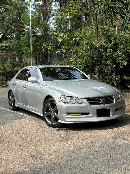 Toyota Mark X 2005 0