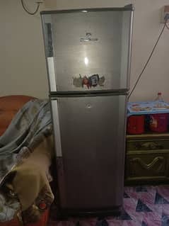 Dawlance refrigerator/small size