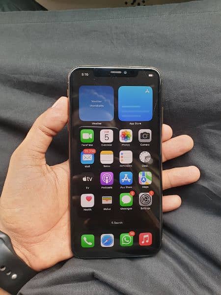 iphone xs max 256Gb pta approved cheap price 1