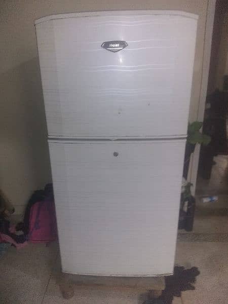 haier fridge like new 1