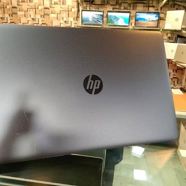 HP Zbook studio g3 1