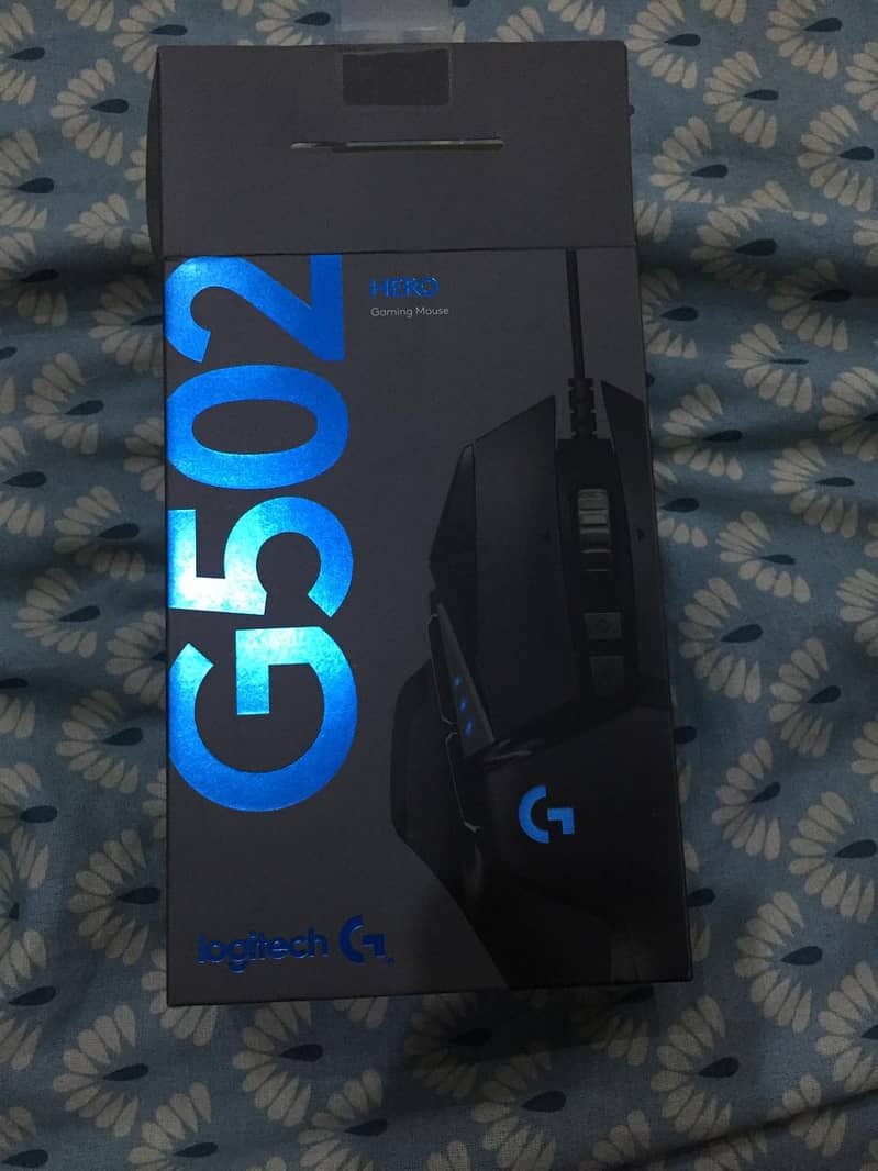 Logitech G502 HERO - High Performance Gaming Mouse 1