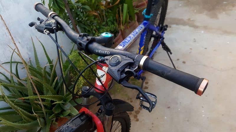 "Vento" Imported Alumunium Frame Cycle Bicycle 1