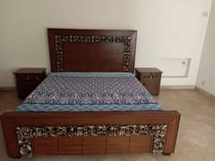 Like new bed set