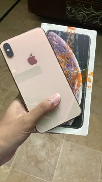 iPhone xsmax 256gb dual sim approved 10/9.5 no any fault 82 health 0