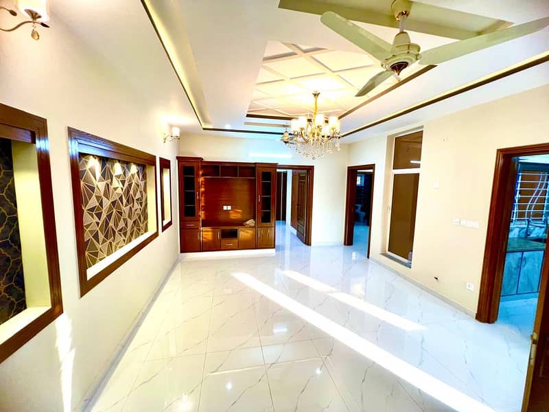 8 MARLA HOUSE FOR SALE IN A BLOCK FAISAL TOWN 31