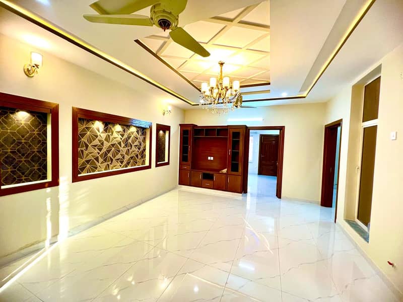 8 MARLA HOUSE FOR SALE IN A BLOCK FAISAL TOWN 36