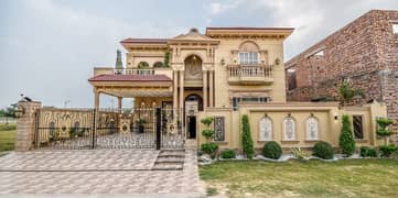 1 Kanal Brand New Spanish House For Sale,dha Phase 8,ex Air Avenue,lahore Cantt. 0
