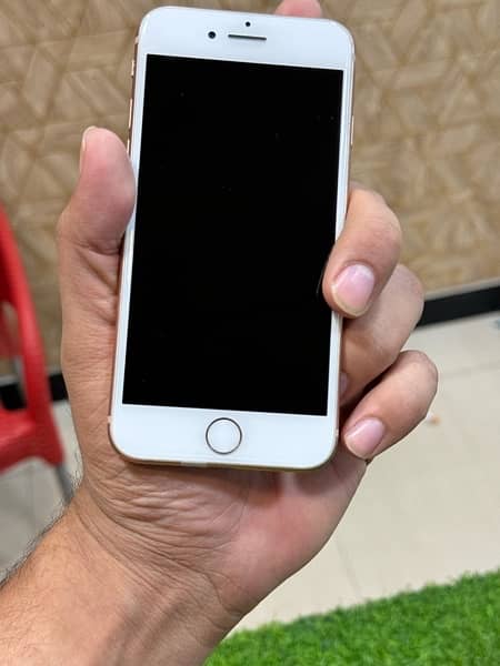 iPhone 8 Gold 64gb PTA approved 10/10 Condition water pack 1