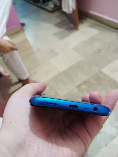 realme 5 4/128 with Box pta approved 2