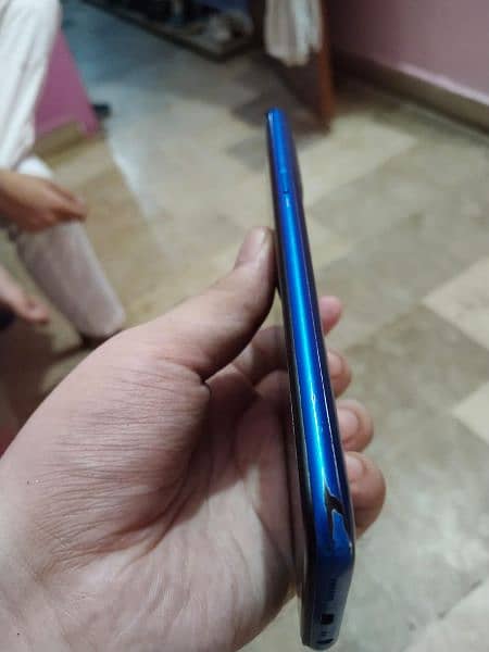 realme 5 4/128 with Box pta approved 10