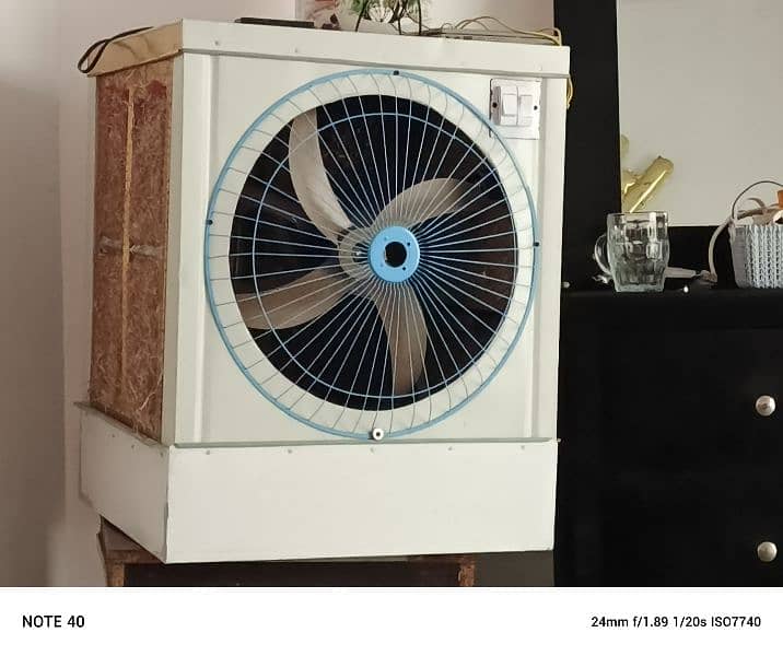 Medium Size Air Cooler 12 Volt New Condition 1