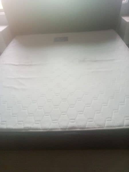 Medicated mattress 0