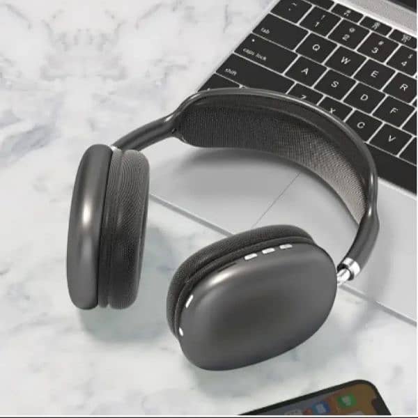 P9 Wireless Bluetooth Headphones With Microphone 3