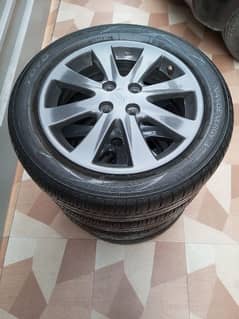 16 inch Daihatsu Alloy Rims with tyres