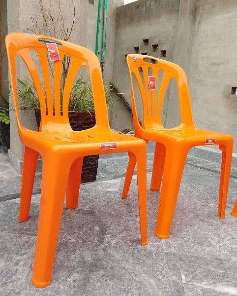 Fello Plastic Chairs and Table set 7