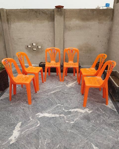 Fello Plastic Chairs and Table set 12