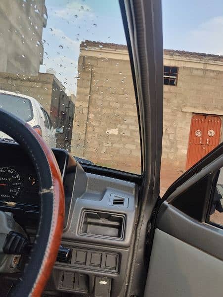 Suzuki Mehran VXR 2015 6