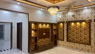LOWER PORTION OF 10 MARLA BRAND NEW SPANISH LUXURY EXCELLENT IDEAL HOUSE FOR RENT IN OVERSEAS B BLOCK BAHRIA TOWN LAHORE